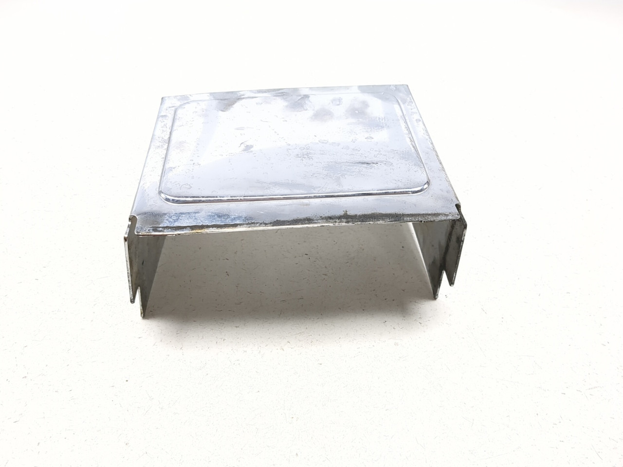 99-05 Harley-Davidson FXDWG Dyna Wide Glide Right Battery Cover