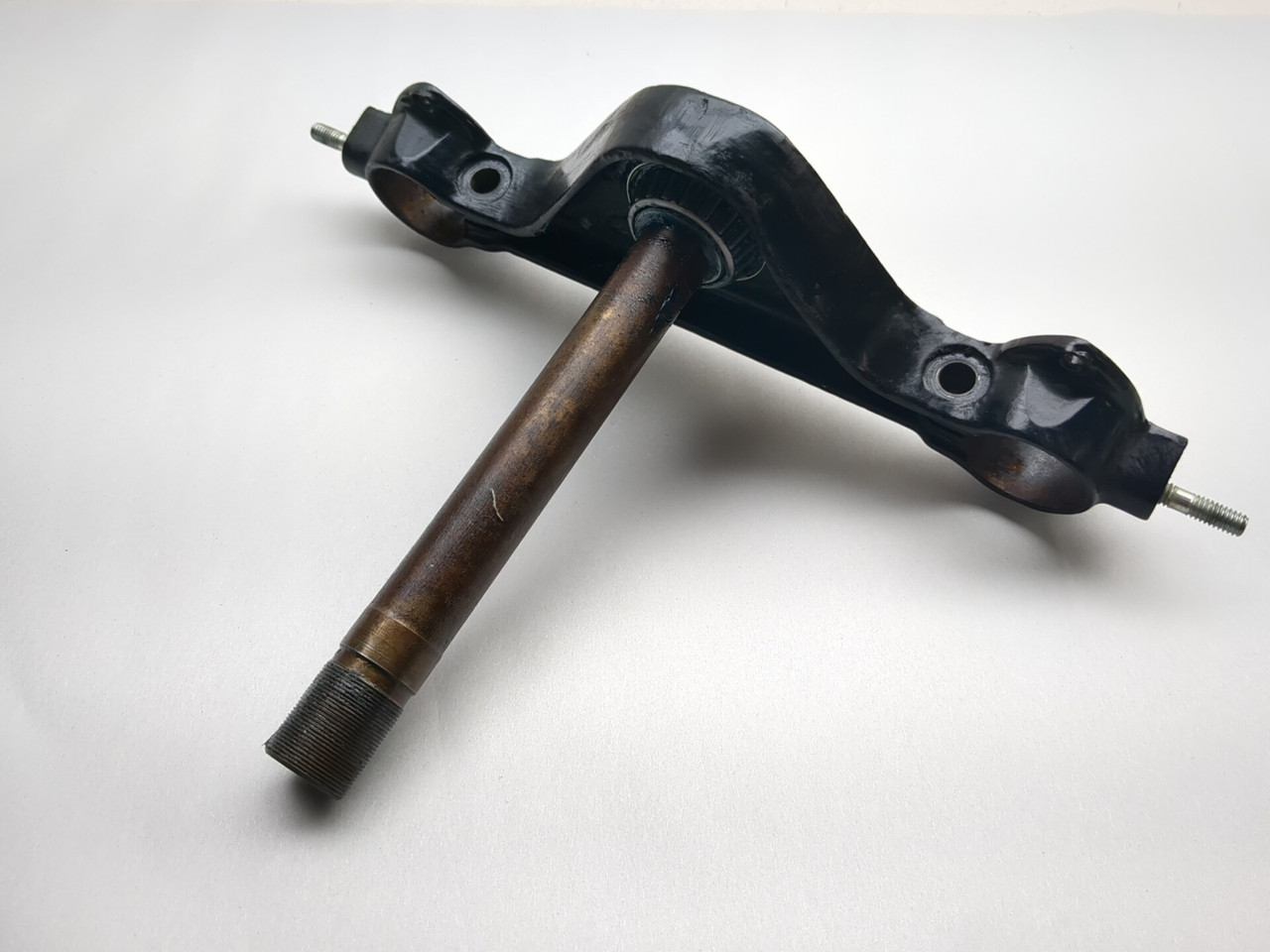 ショートキング 98-06 Harley Road King Classic FLHRCI Front Lower Triple Tree