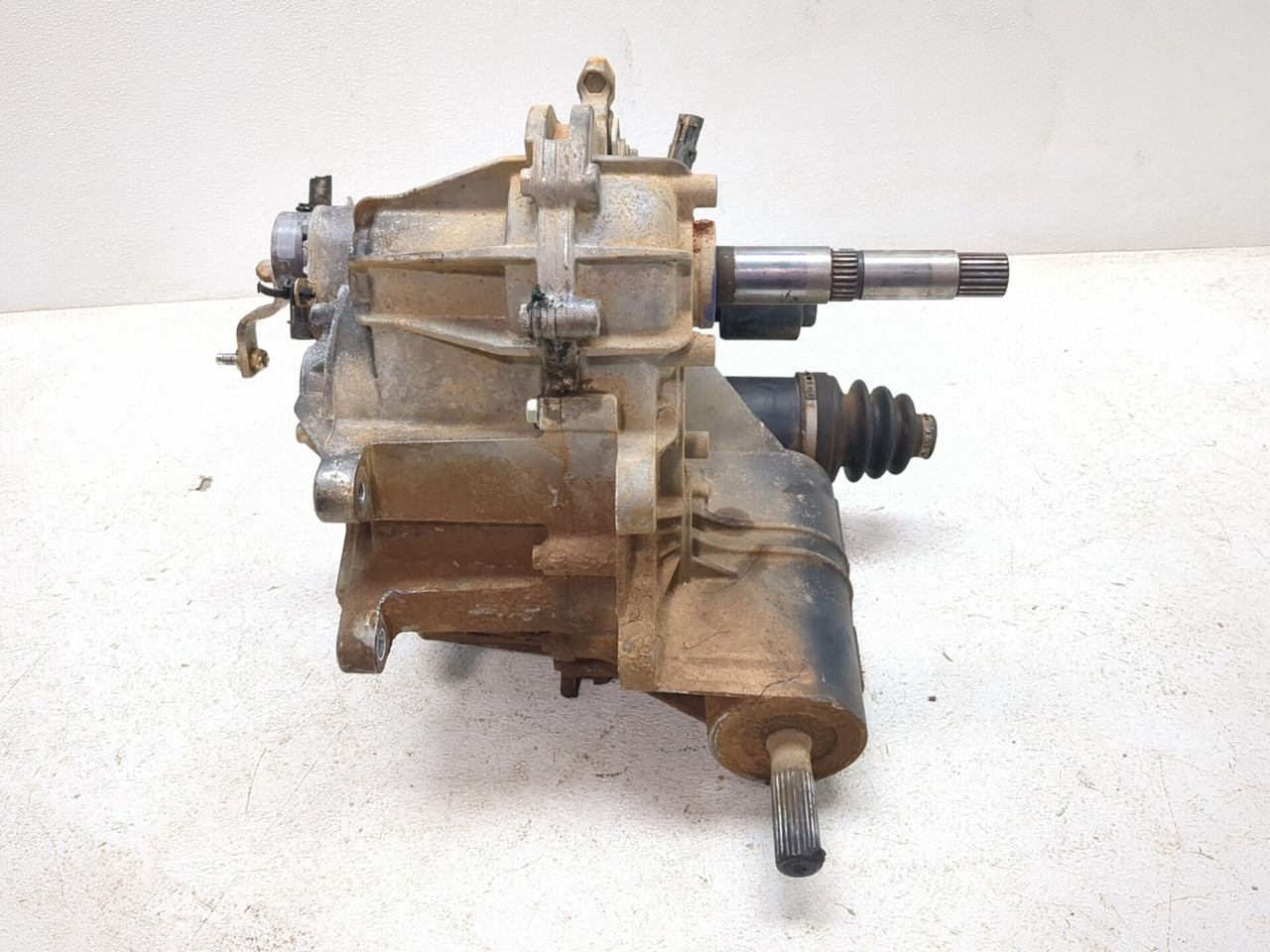 16-26 Polaris General 1000 Rear Transmission 1333603 - Sun Coast