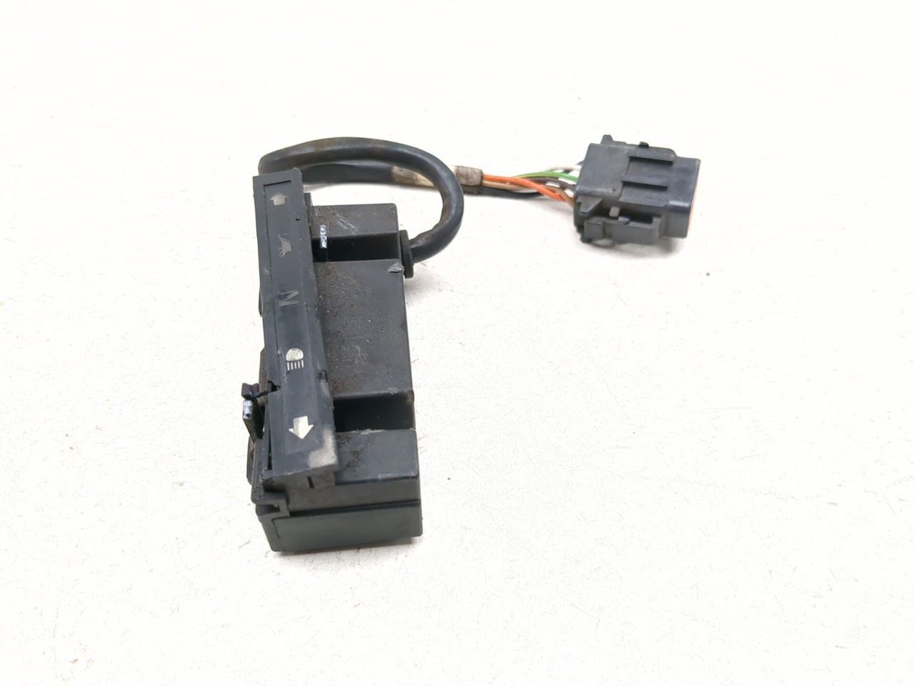 。 98-06 Harley Road King Classic FLHRCI Front Instrument Indicator