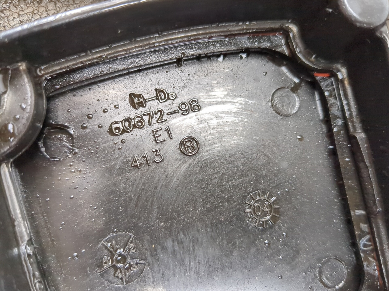 Be　ハーレー39Φ用チークバー 98-06 Harley Road King Classic FLHRCI Left Outer Primary Derby