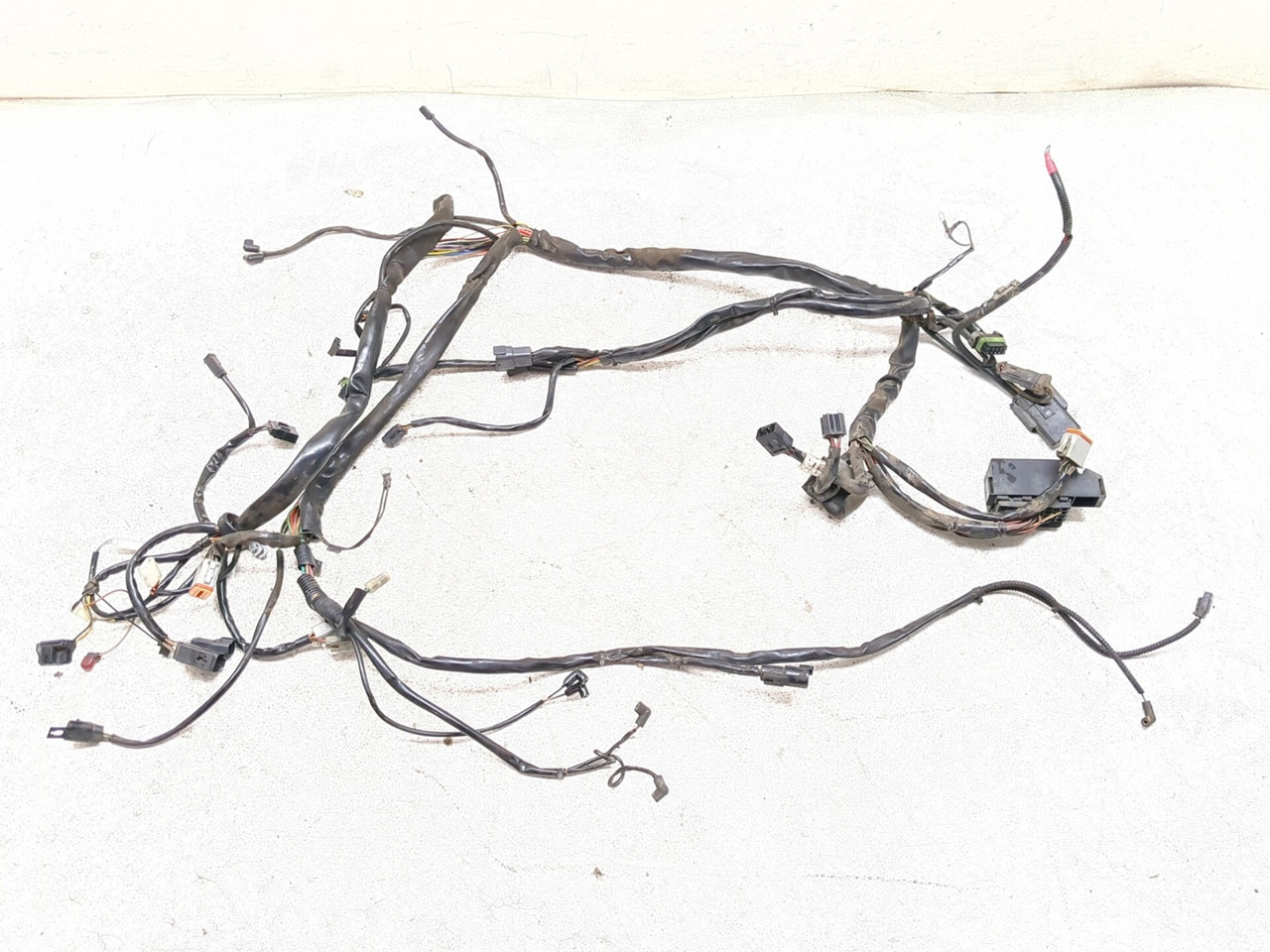 98-06 Harley Road King Classic FLHRCI Main Wiring Harness 70245