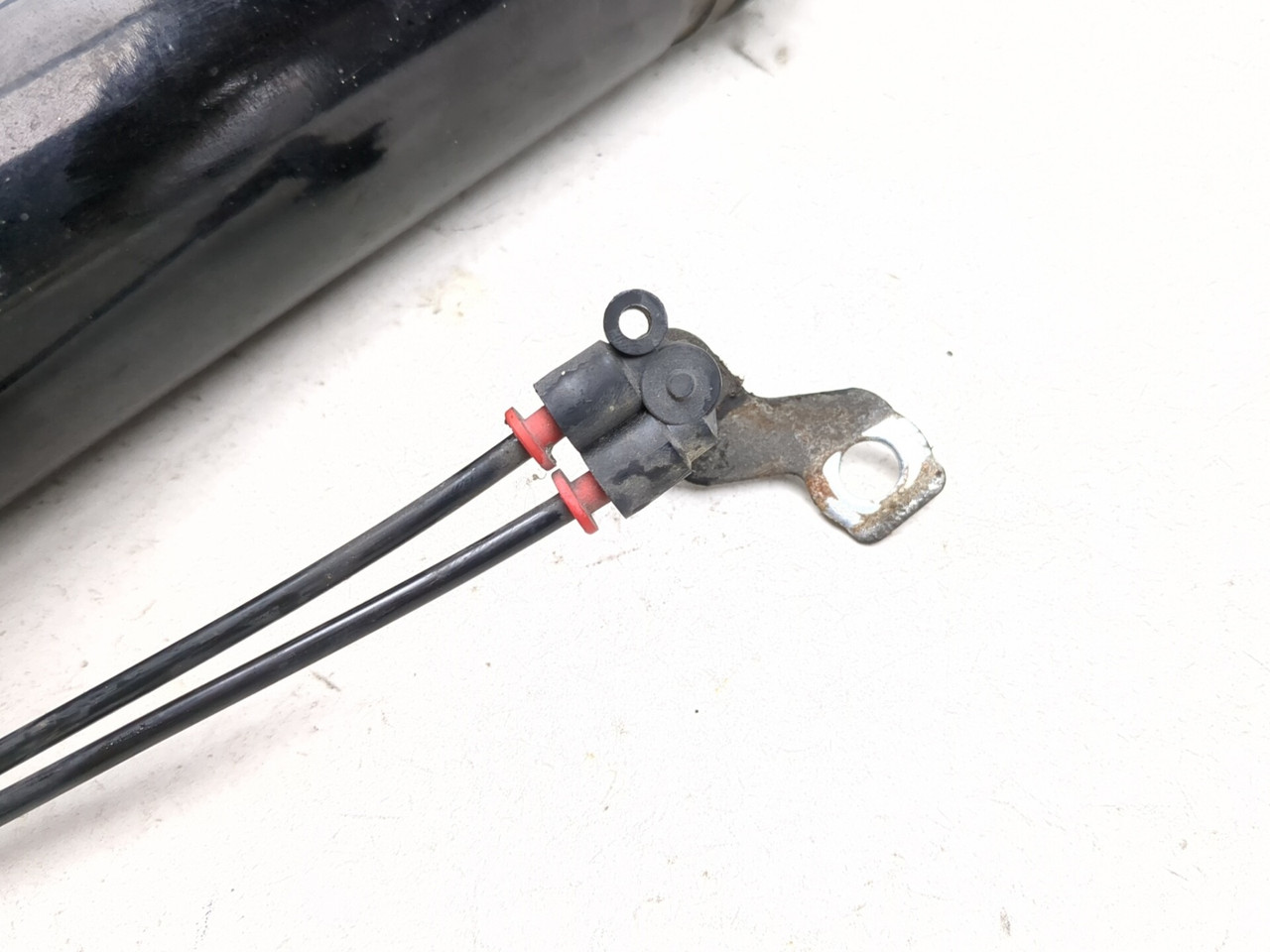 98-06 Harley Road King Classic FLHRCI Rear Left Right Air Shock