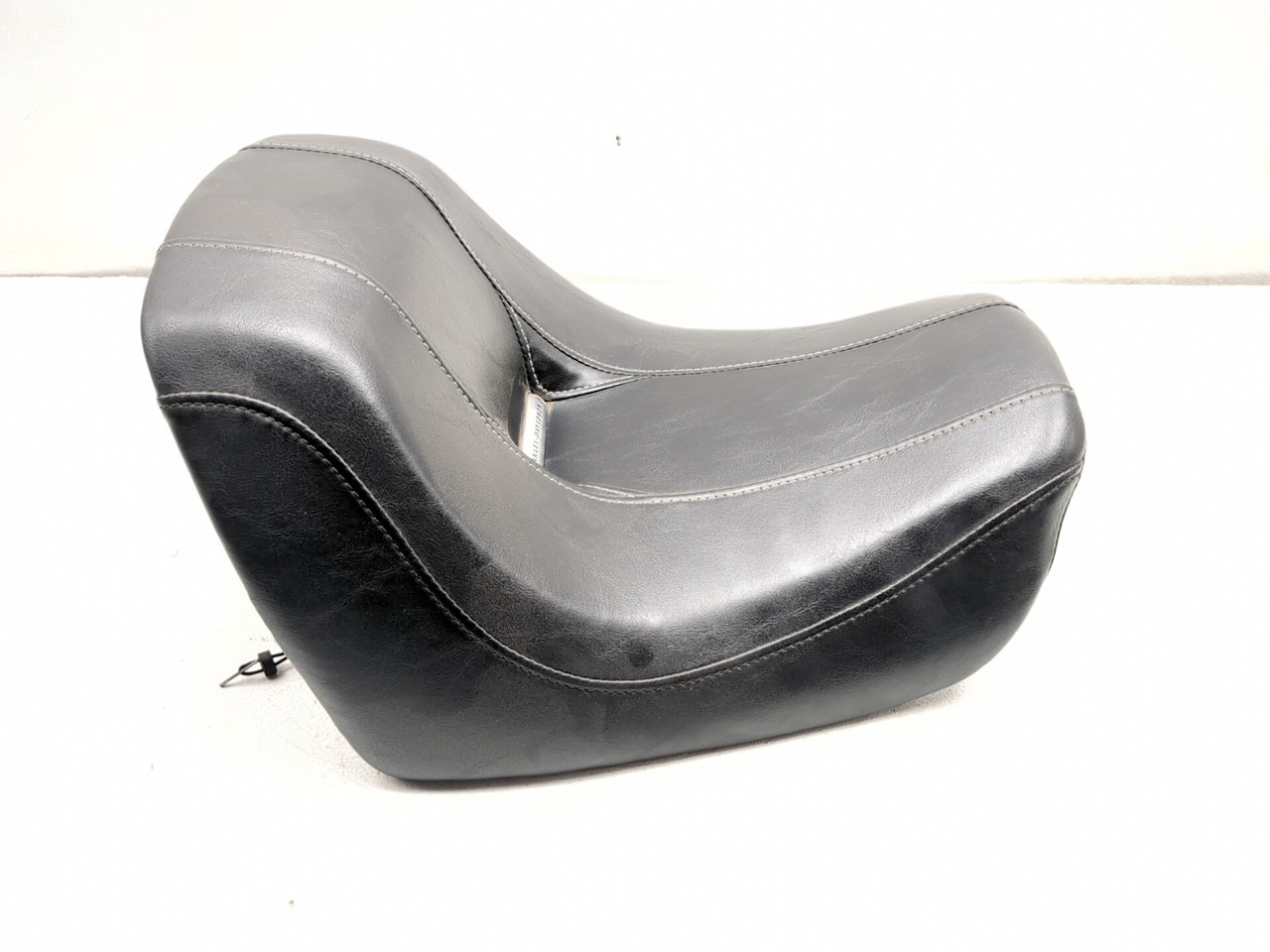12-17 Harley NIGHT ROD VRSCDX Front Rider Seat 52000005 - Sun