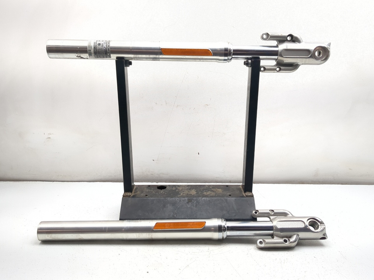 12-17 Harley NIGHT ROD VRSCDX Front Suspension Forks Tubes Set
