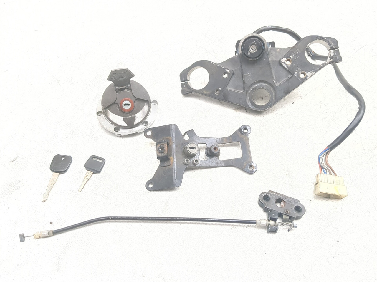 08-12 Kawasaki EX250 Ninja 250 Ignition Gas Cap Seat Lock Triple