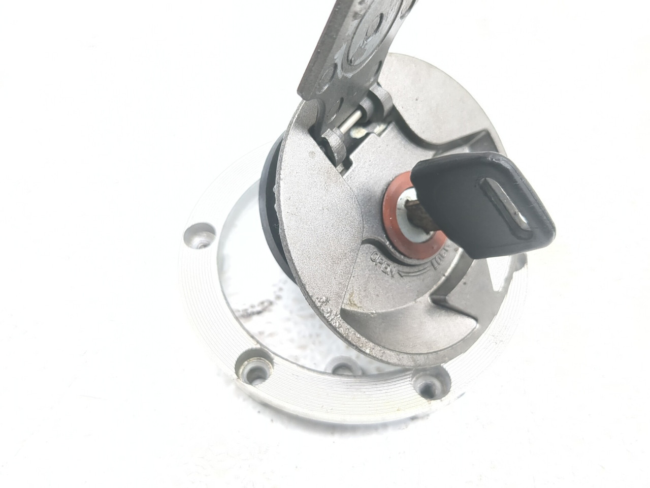 08-12 Kawasaki EX250 Ninja 250 Ignition Gas Cap Seat Lock Triple