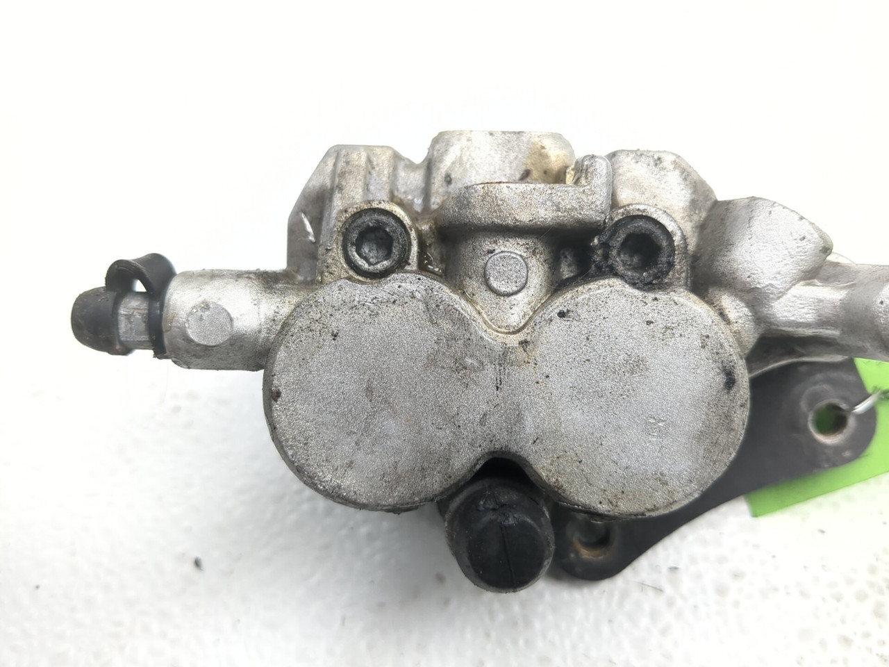 アキ　ページ 08-12 Kawasaki EX250 Ninja 250 Rear Brake Caliper w/ Bracket 43080
