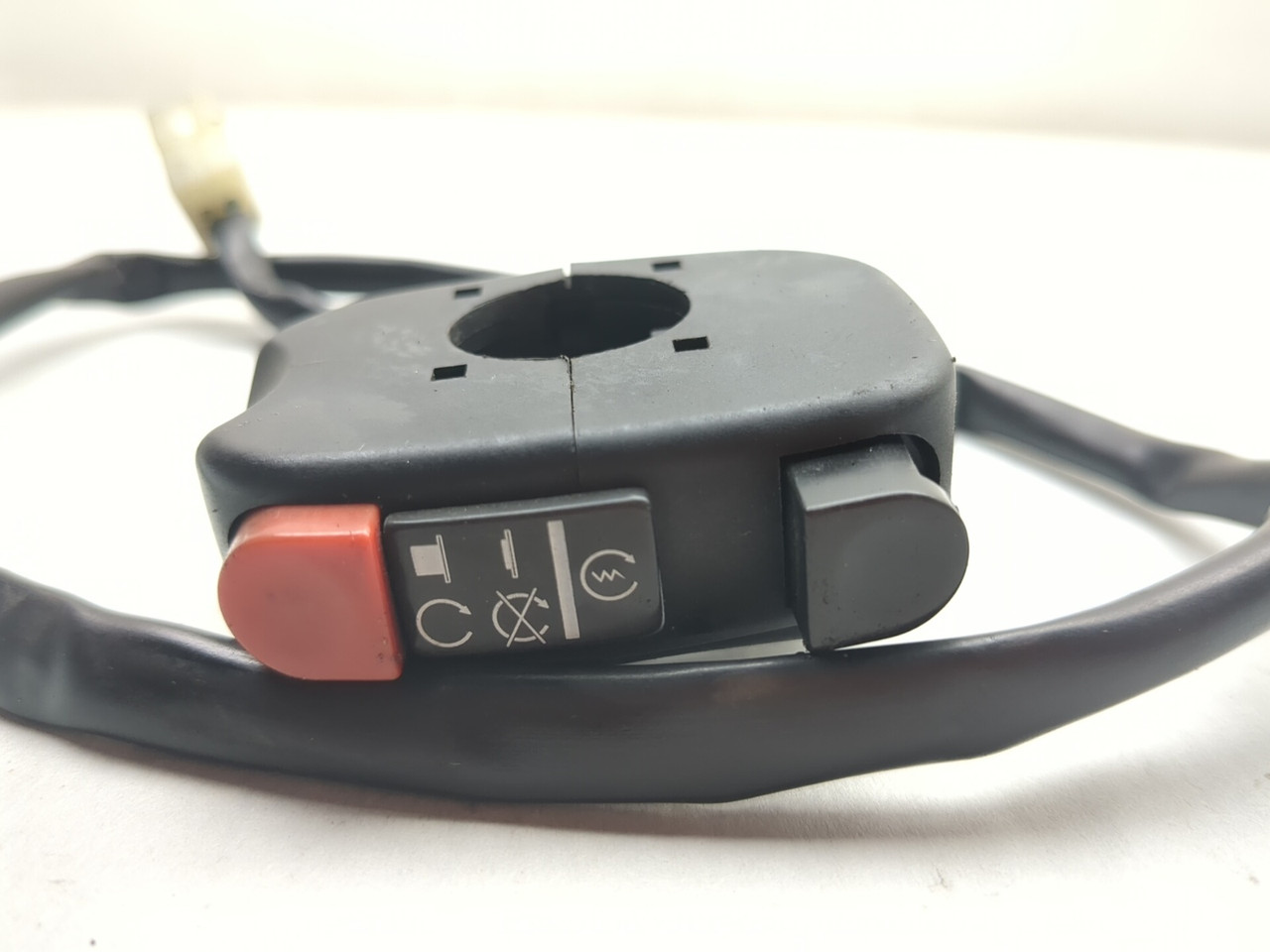08-16 Aprilia Dorsoduro SMV 750 Front Right Handlebar Switch