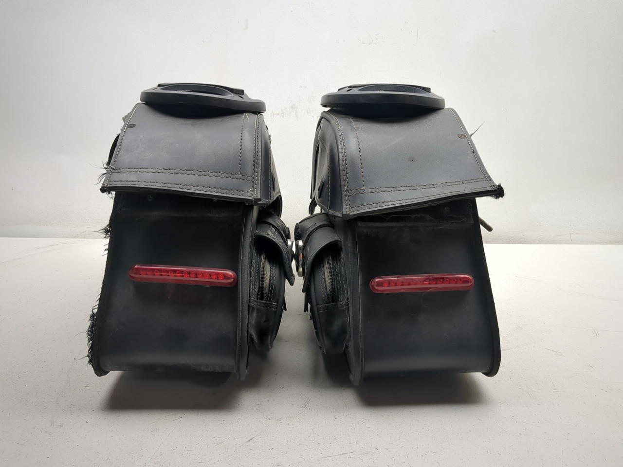 95-05 Kawasaki Vulcan 800 VN800B5 Classic Rear Viking Bags Large