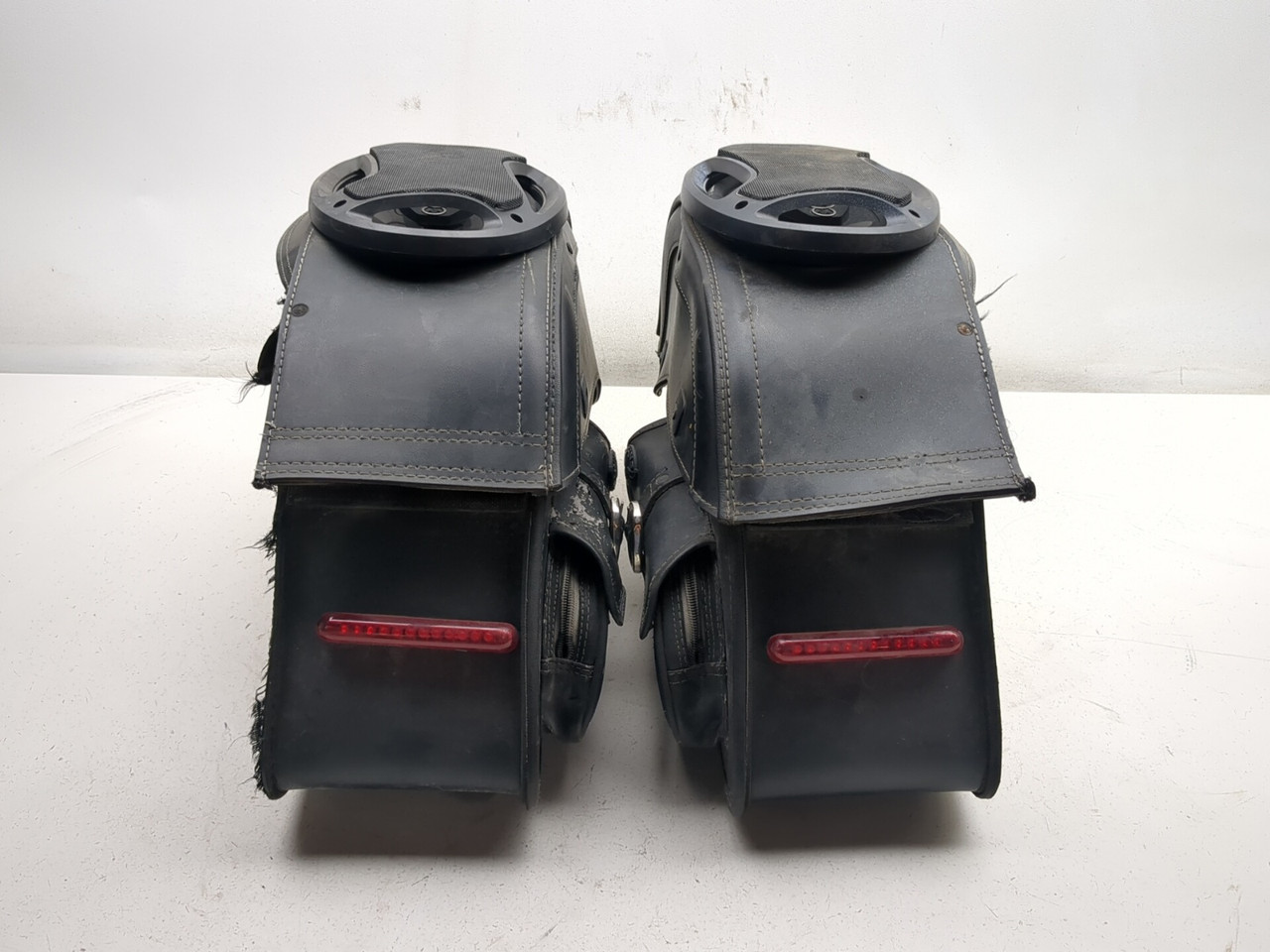 95-05 Kawasaki Vulcan 800 VN800B5 Classic Rear Viking Bags Large