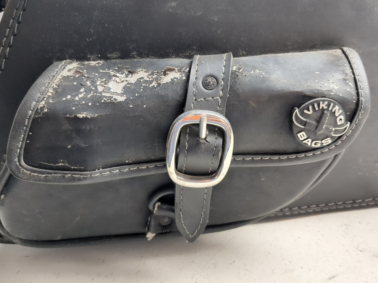 95-05 Kawasaki Vulcan 800 VN800B5 Classic Rear Viking Bags Large