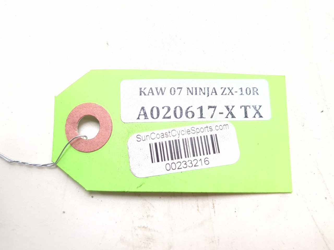 06-07 Kawasaki Ninja ZX10 ZX10R 17X6.00 Rear Wheel Rim STRAIGHT