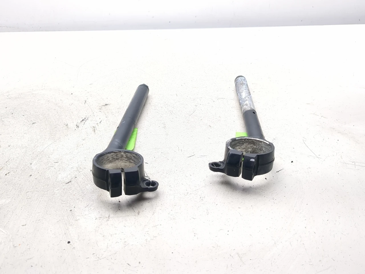 ぴー 06-07 Kawasaki Ninja ZX10 ZX10R Left Right Clip-On Handlebar Bar