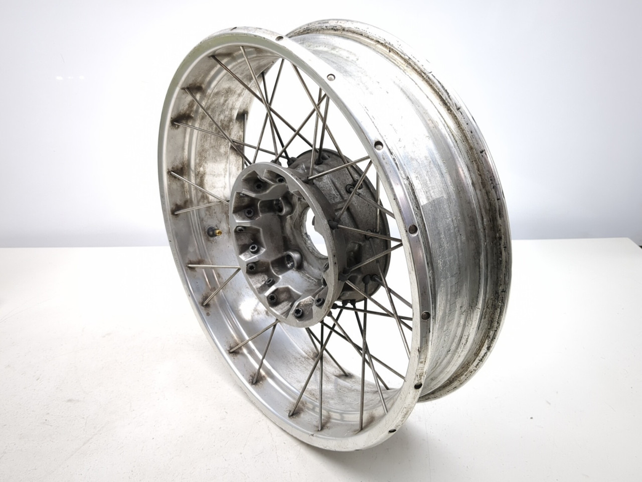 04-09 BMW R1200GS Rear Wheel Rim 17X4.00 STRAIGHT 36317701454