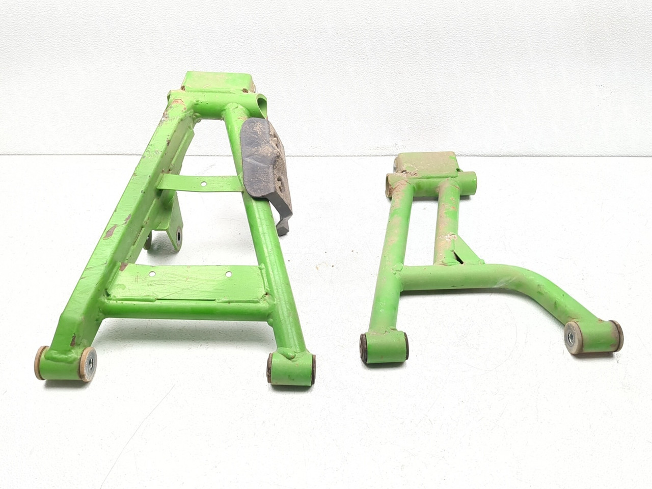 14-24 Kawasaki Teryx4 KRT800 Rear Right Upper Lower A-Arm Set