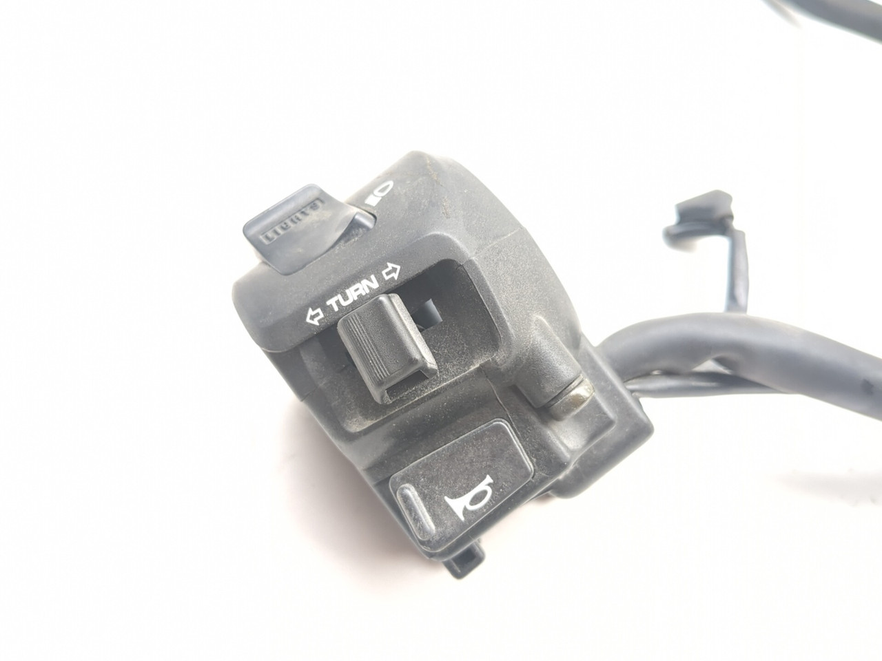 01-06 Honda CBR 600 F4i Left Handlebar Switch Button Controller 01-06 Honda CBR 600 F4i Left Handlebar Switch Button Controller