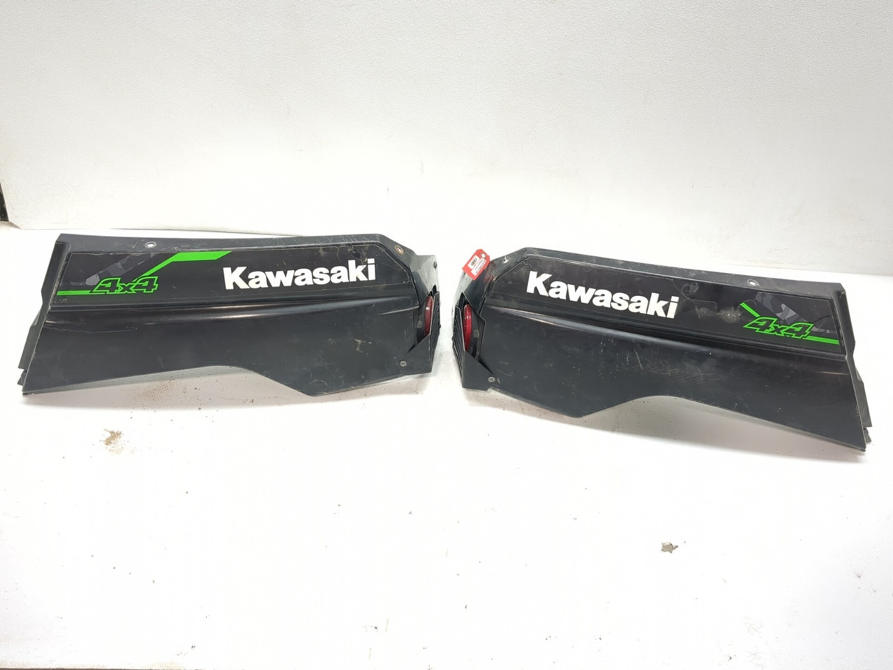 14-24 Kawasaki Teryx4 KRT800 Left Right Side Panel Fairing Pair