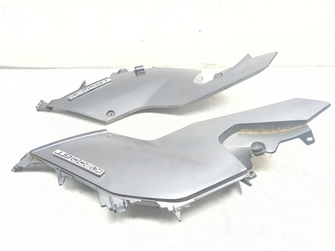 06-08 BMW K1200GT Left Right Side Fairing Panel Set 46637685024-05