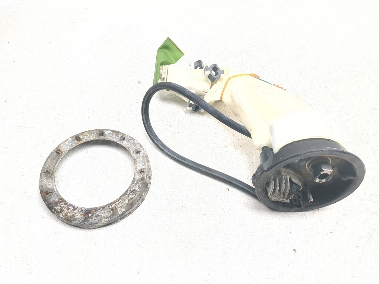 06-08 BMW K1200GT Fuel Pump Assembly 16147690231 - Sun Coast Cycle