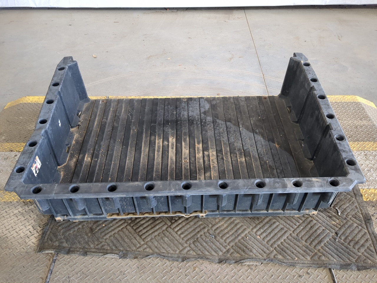 ホッグス❸ 6x9PR - 6x9 Pair Enclosure | USA-Built – Atrend USA