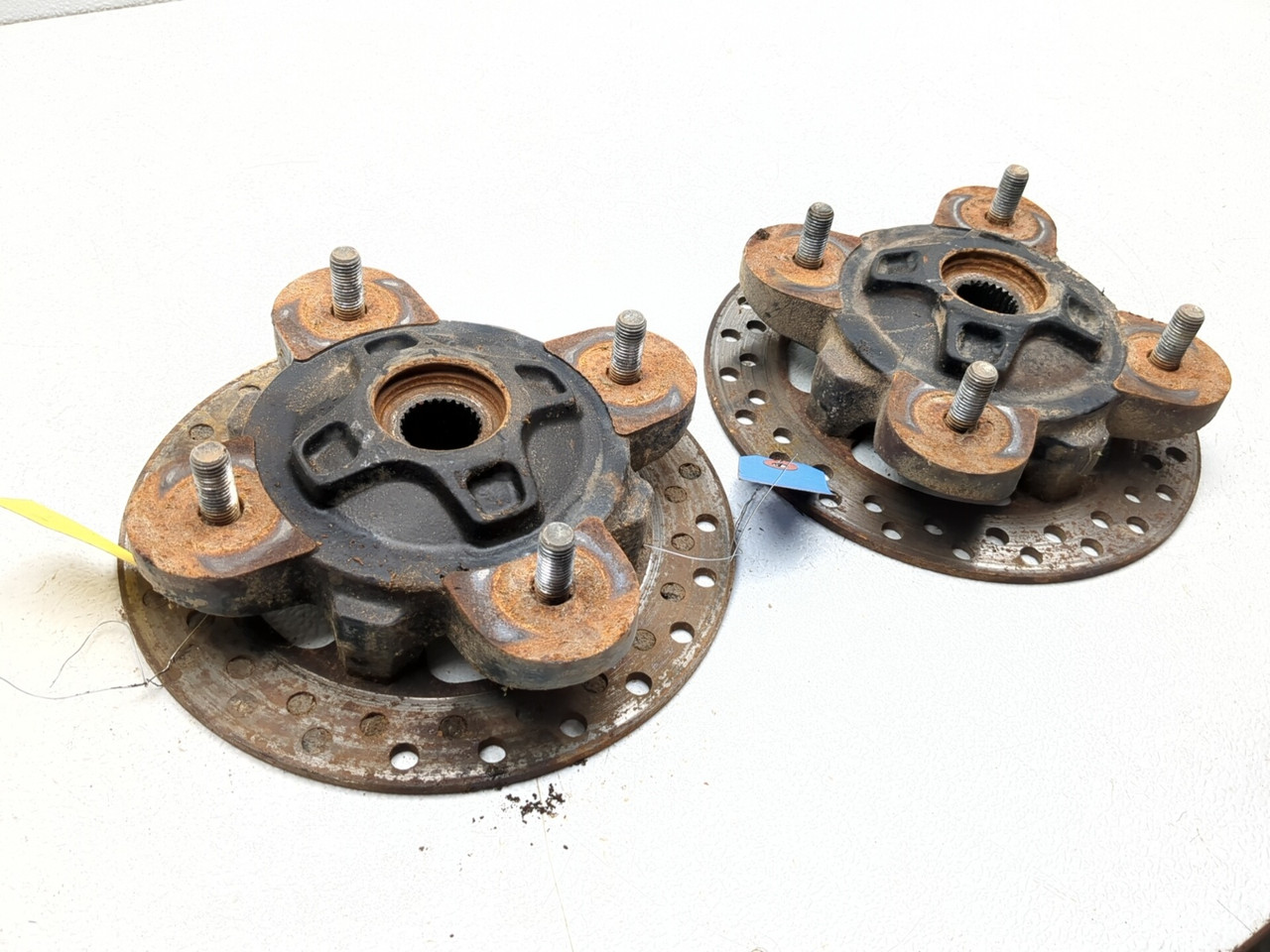 13-19 Polaris Ranger XP 900 Front Left Right Wheel Hub Set 5137387