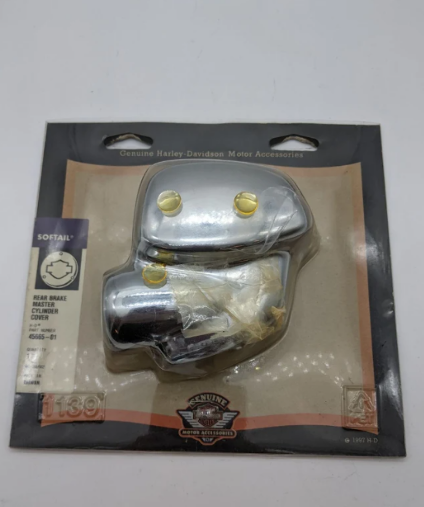 ビークル 00-06 Harley-Davidson Softail FXST Rear Master Cylinder Cover Kit