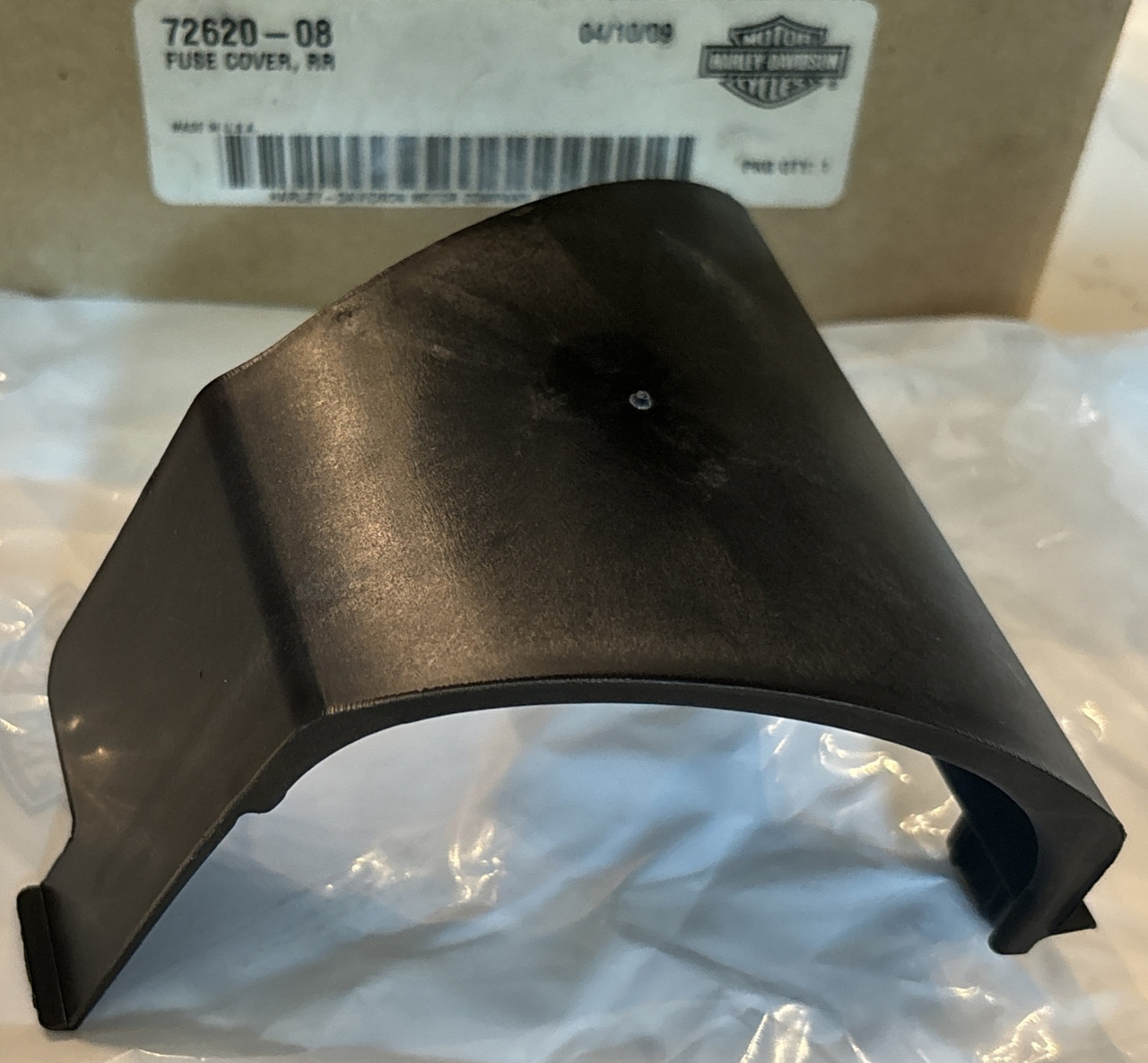 8個セット Harley-Davidson 72620-08 Rear Fuse Cover Touring FLH FLT 08-13