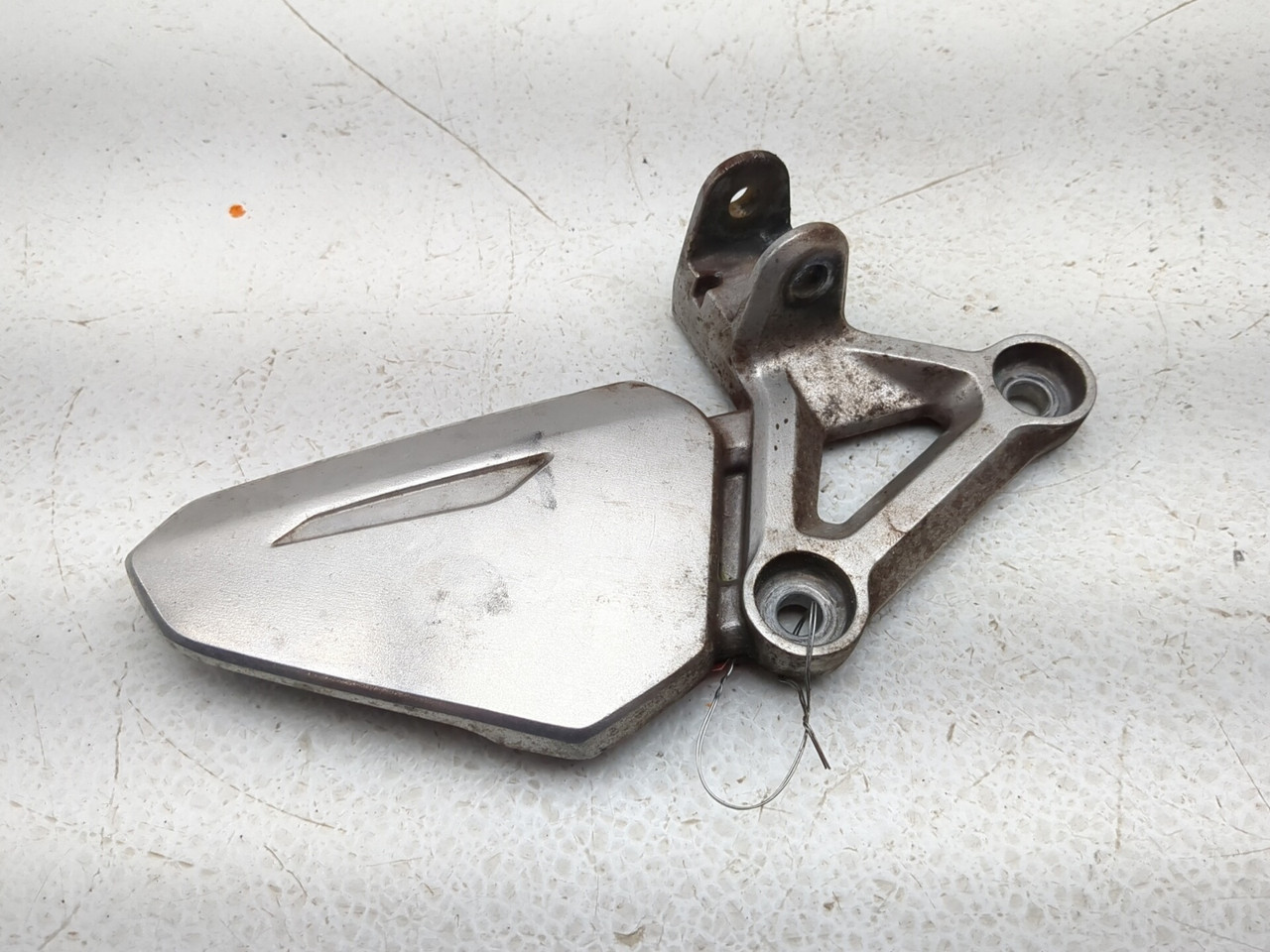 リクエスト品 14-16 Honda CBR650F CBR 650 Front Left Rearset Driver Foot Peg