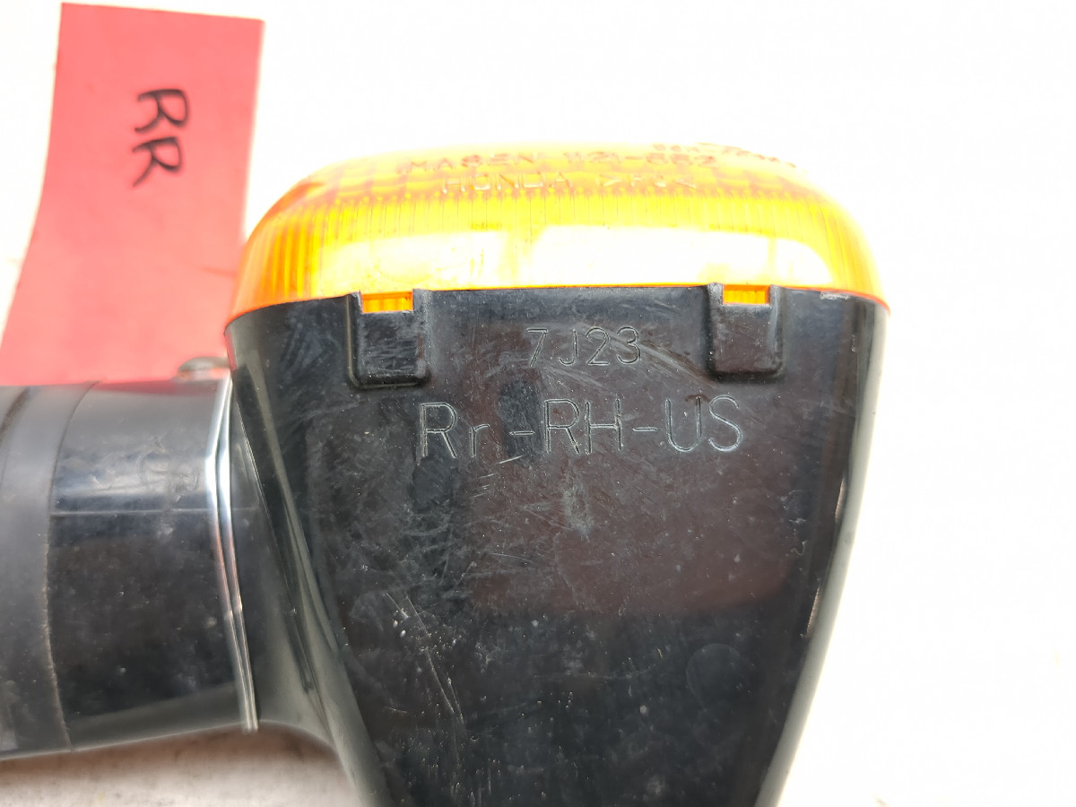 97-05 Honda Super Hawk VTR1000F Rear Right Turn Signal Flasher