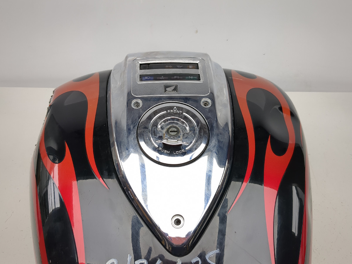 06 Honda VTX1800C VTX 1800 Gas Fuel Tank Petrol Reservoir No Key