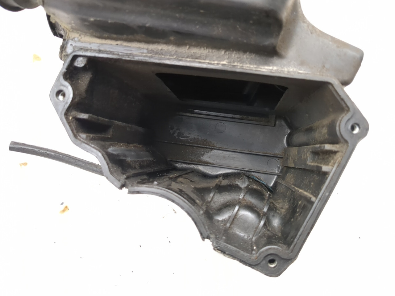 91-96 Yamaha FJ1200 Airbox 3CV-14401-00 - Sun Coast Cycle Sports