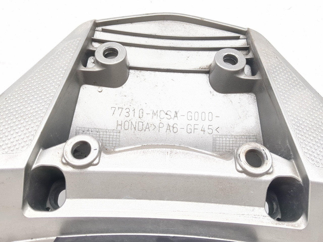 a　no3 03-10 Honda ST1300 Rear Carrier Base Grab Rail Lamp Tail Main