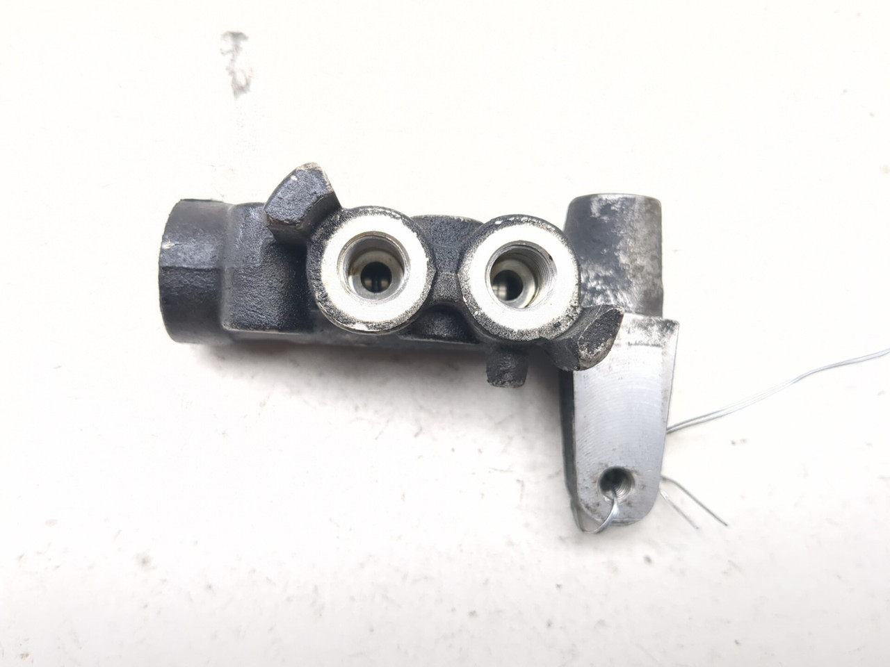03-10 Honda ST1300 Brake Line Splitter Valve 46300-MCS-G01 - Sun