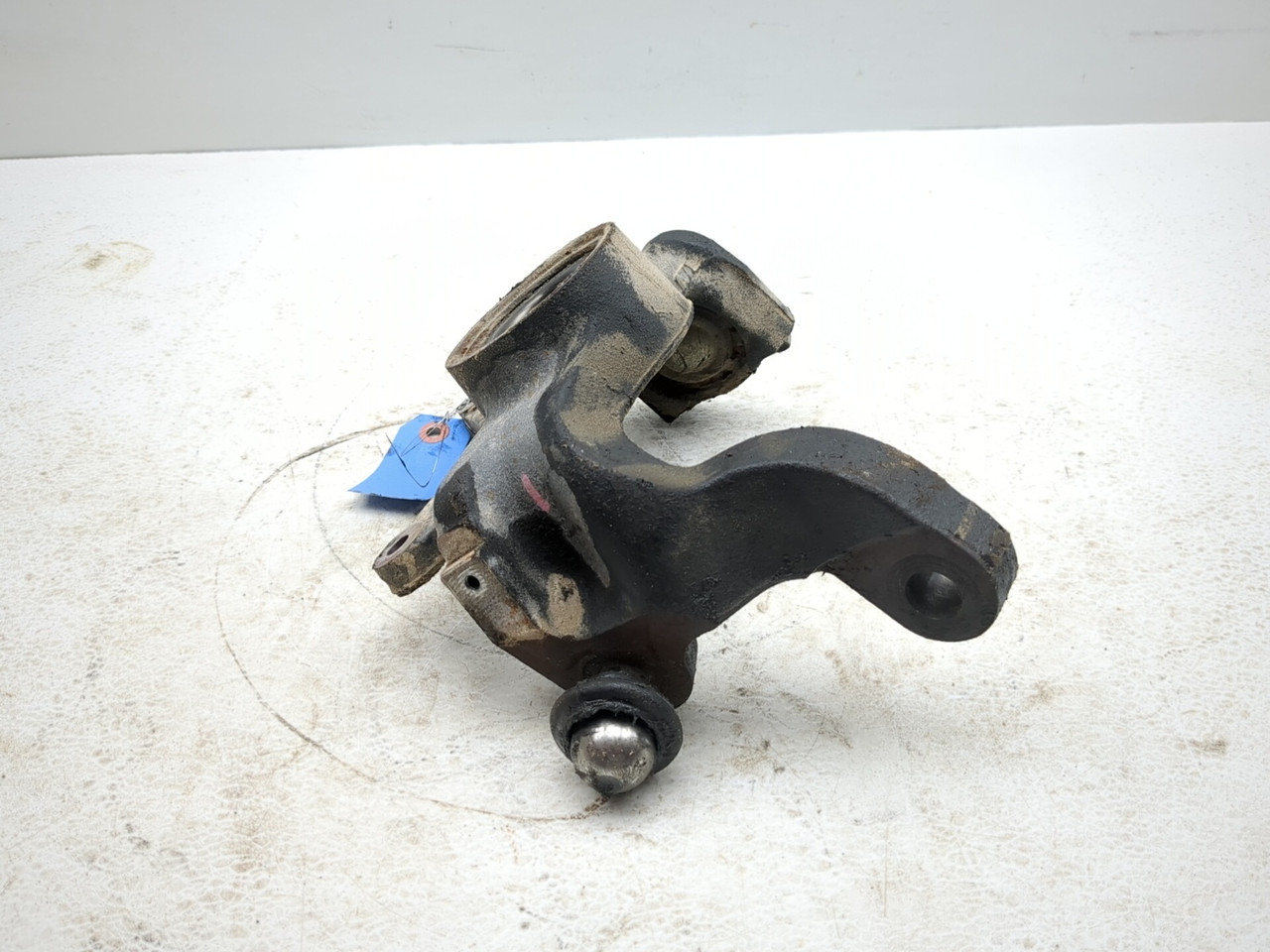 23-25 Kawasaki Teryx KRX4 1000 Front Right Steering Knuckle 39186