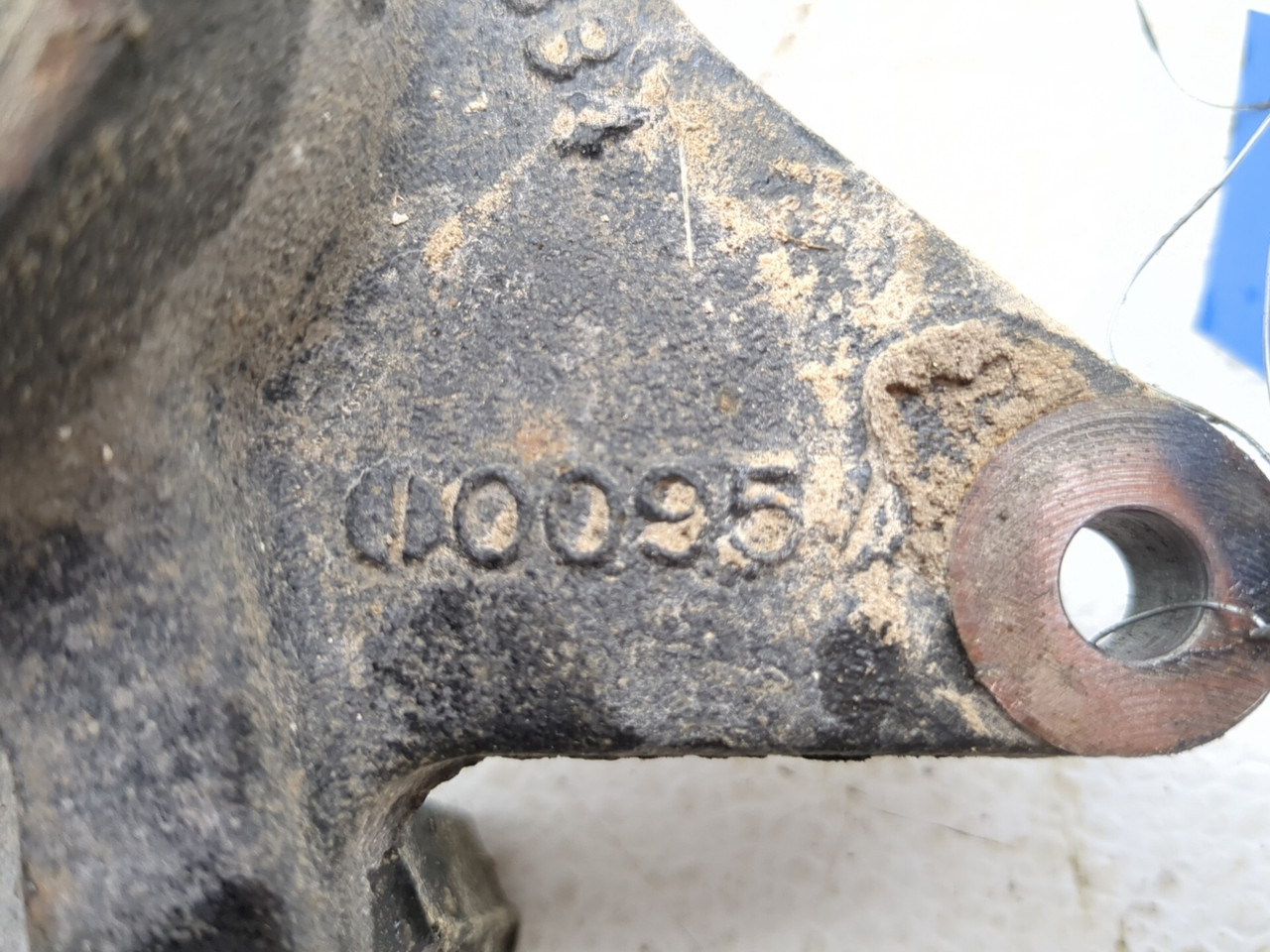 23-25 Kawasaki Teryx KRX4 1000 Front Right Steering Knuckle 39186