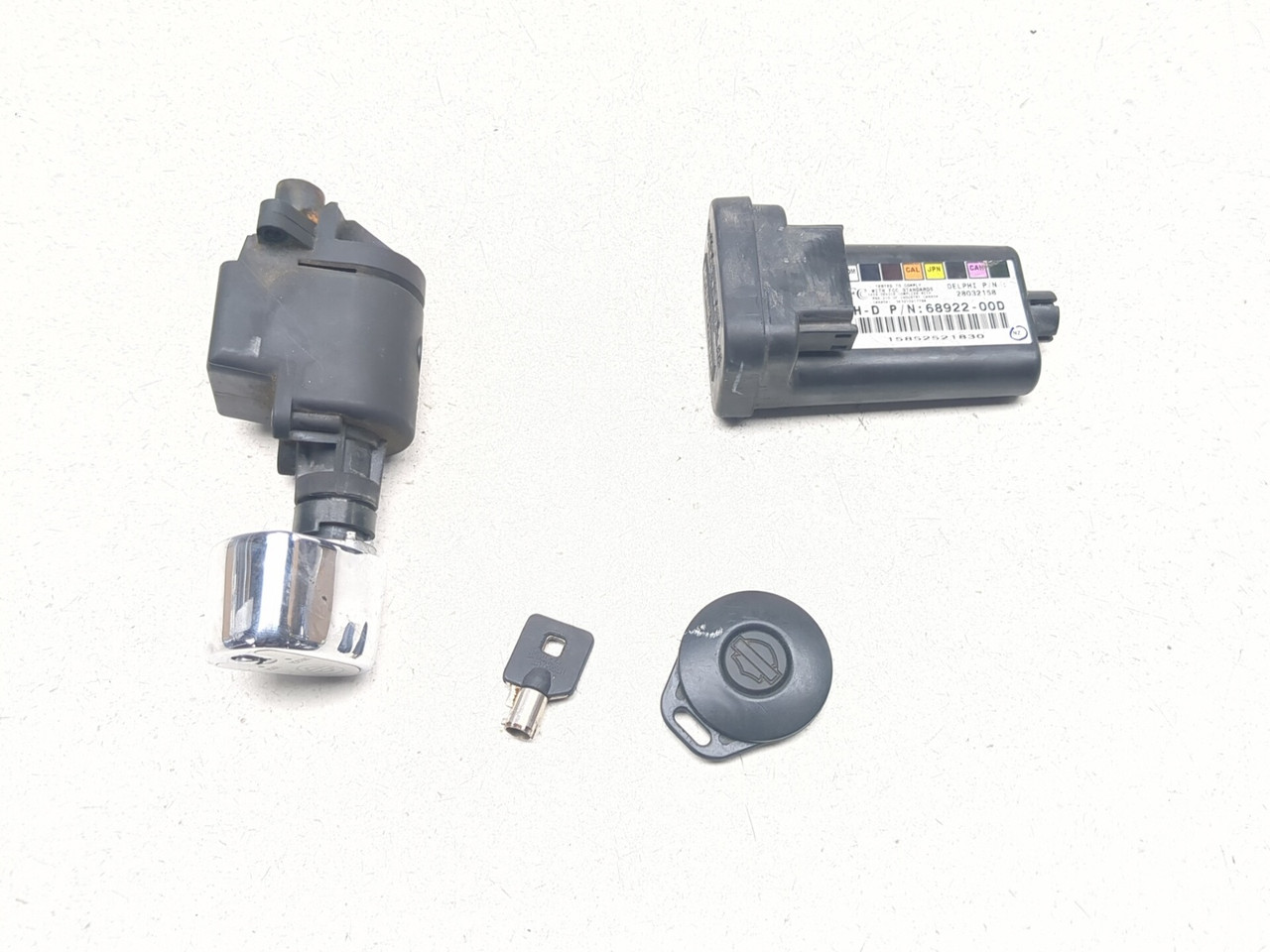 キャップ 98-06 Harley Ultra Classic Glide FLHTCUSE Lock Set Ignition Switch