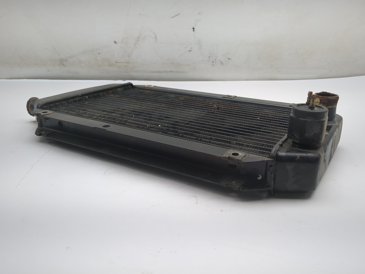 95-06 Kawasaki Vulcan 800 VN800B5 Classic Front Cooling Radiator