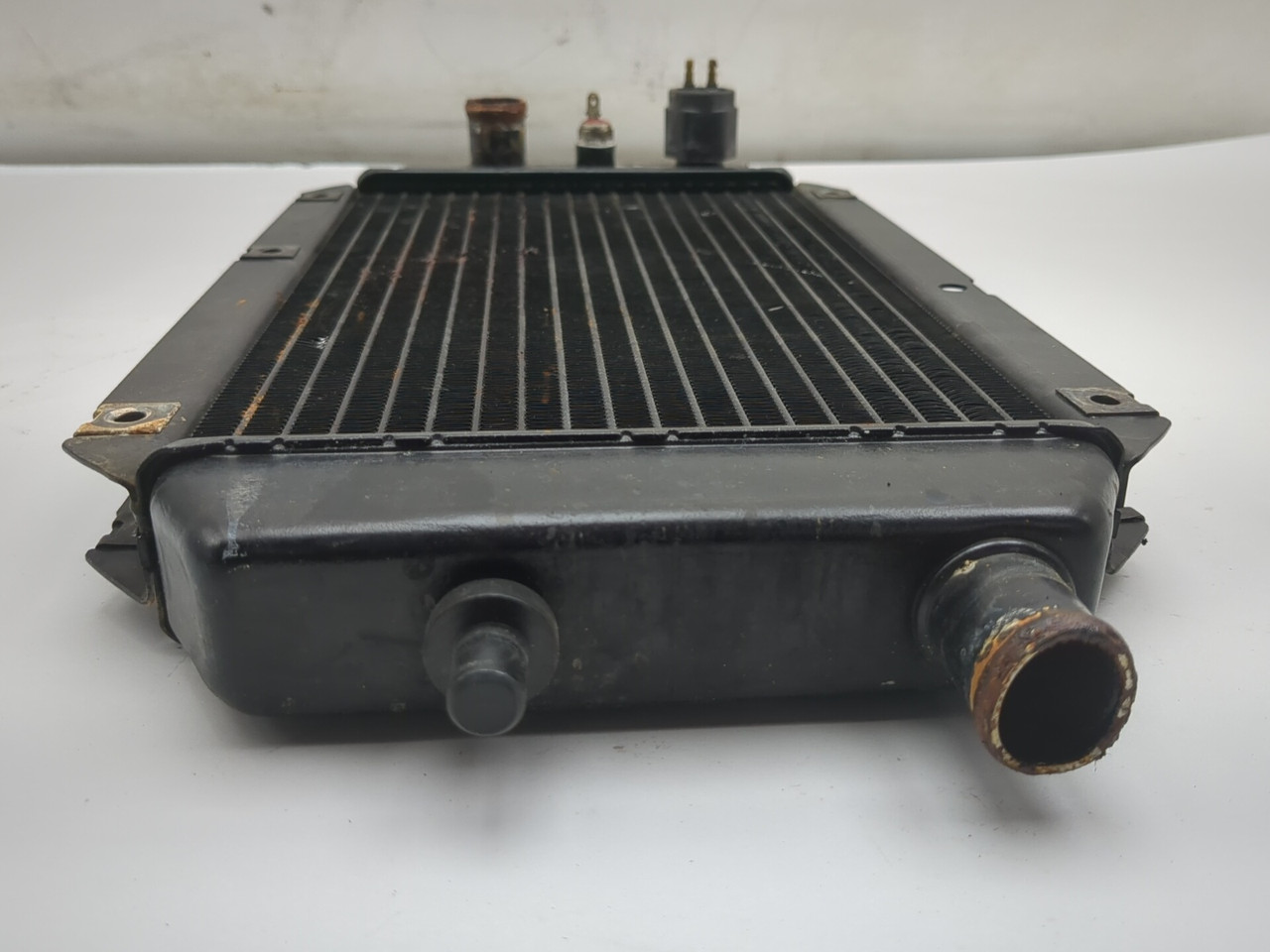 95-06 Kawasaki Vulcan 800 VN800B5 Classic Front Cooling Radiator