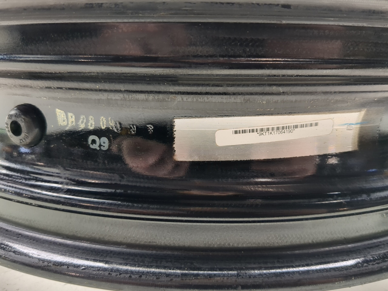 15-25 Kawasaki EN650 Vulcan S Front Wheel Rim 18X3.50 STRAIGHT