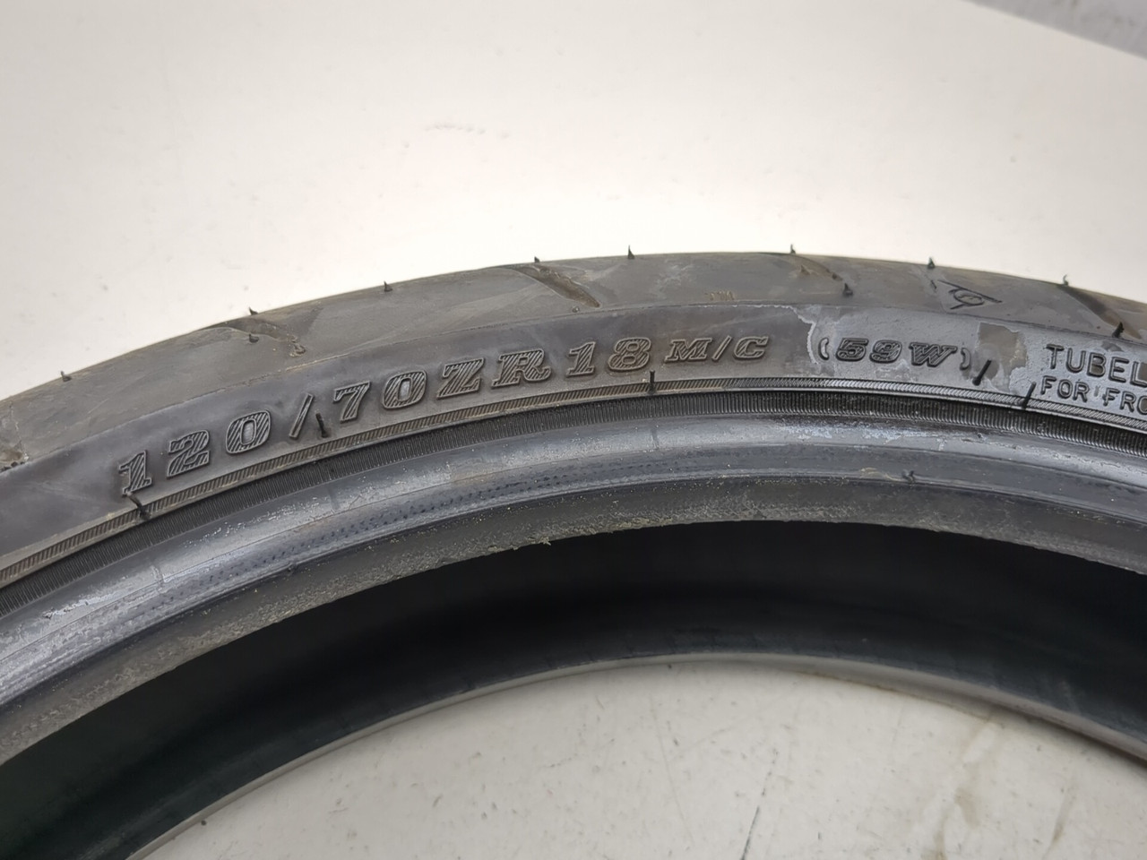 Dunlop Sportmax Roadsmart IV Front Tire 120/70ZR18 - Sun Coast