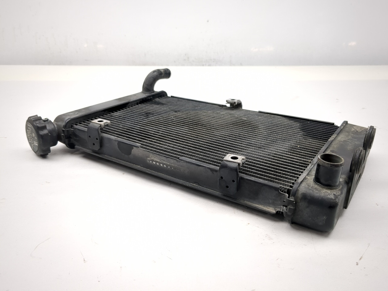15-25 Kawasaki EN650 Vulcan S Front Radiator Cooler 39061-0714