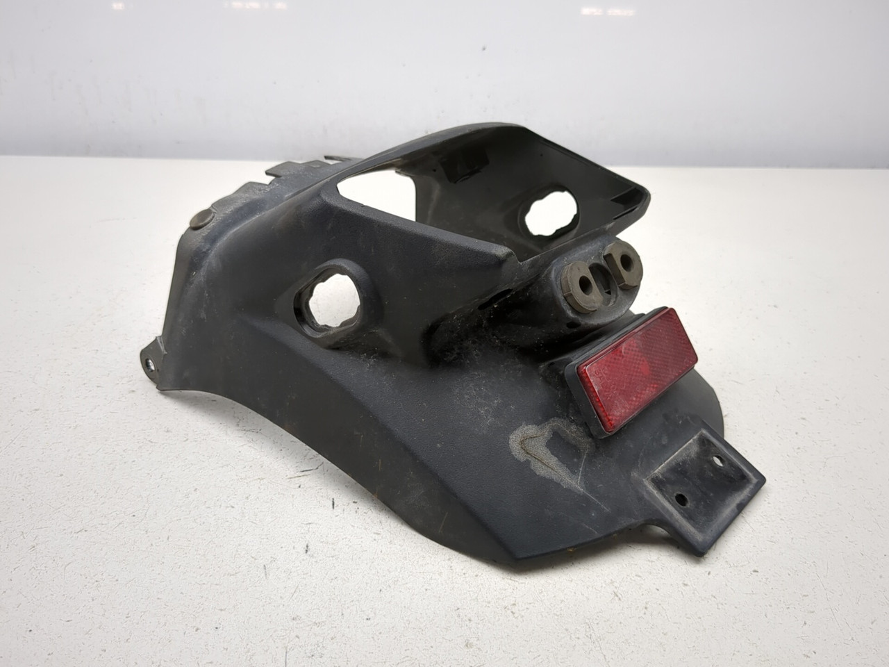15-25 Kawasaki EN650 Vulcan S Rear Fender Tail Light Housing 35019