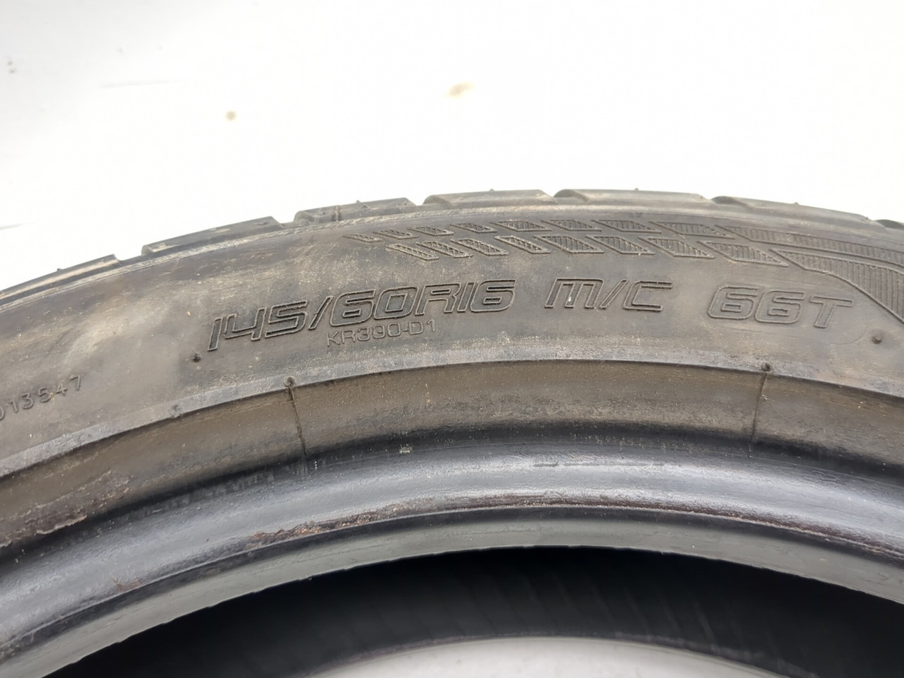 Kenda KR330-D1 Front Tire 145/60R16 705403056 - Sun Coast Cycle