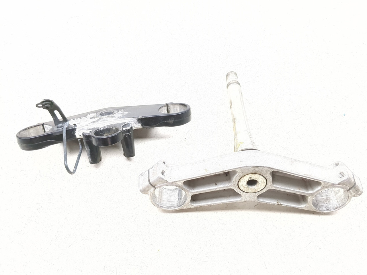 05-08 Kawasaki ZZR 600 Upper Lower Triple Tree Yoke Stem Clamp Set
