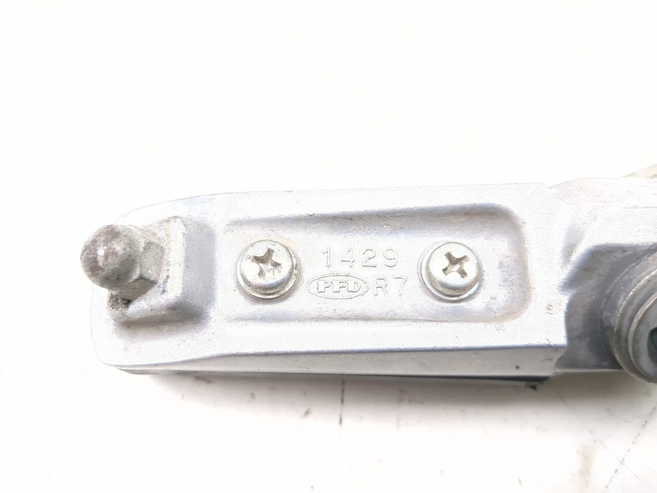 05-08 Kawasaki ZZR 600 Front Left Right Foot Peg Mount Set 35063