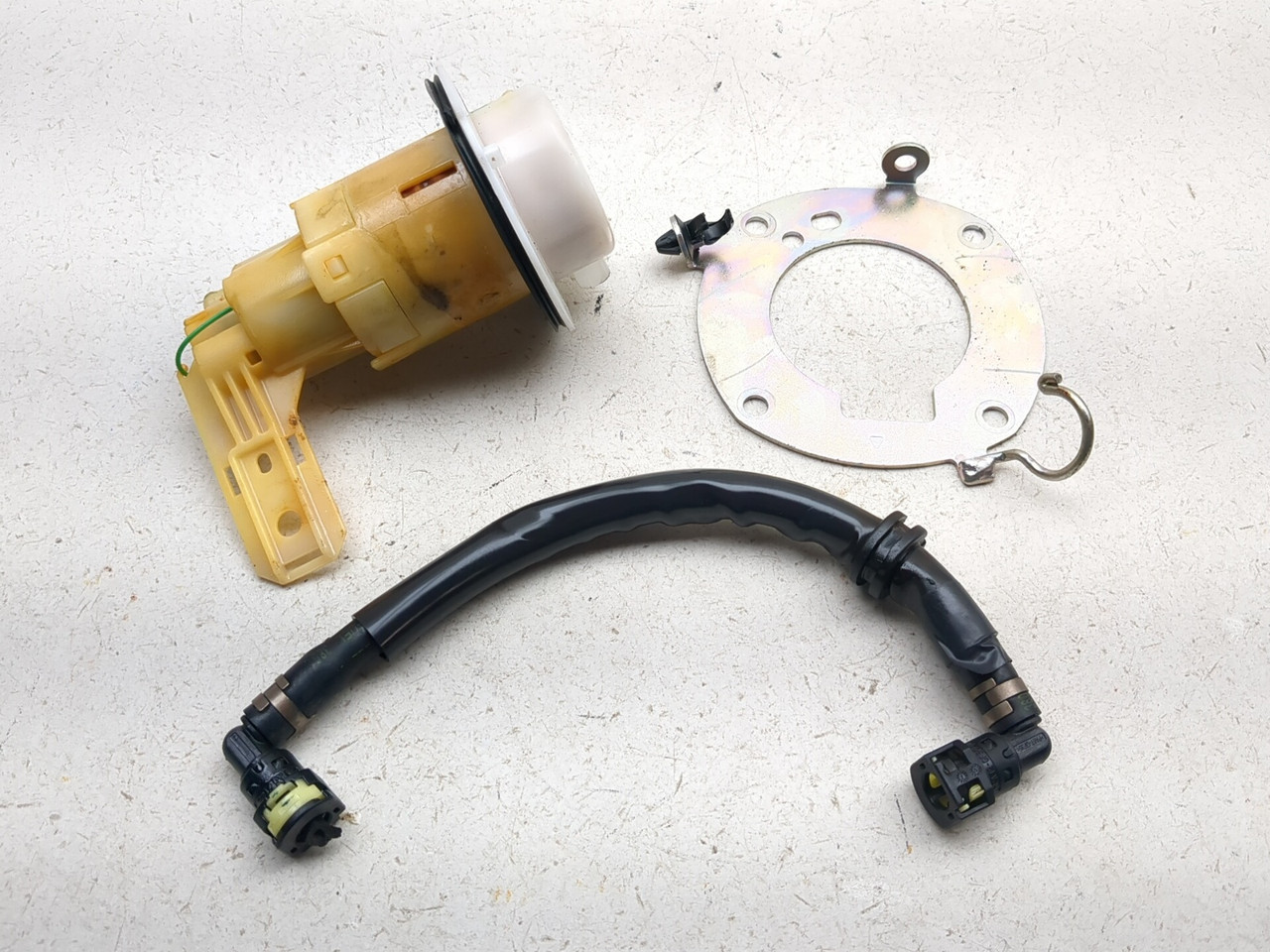 22-25 Honda CB300F Fuel Pump Assembly Set 16700-K94-T01 - Sun