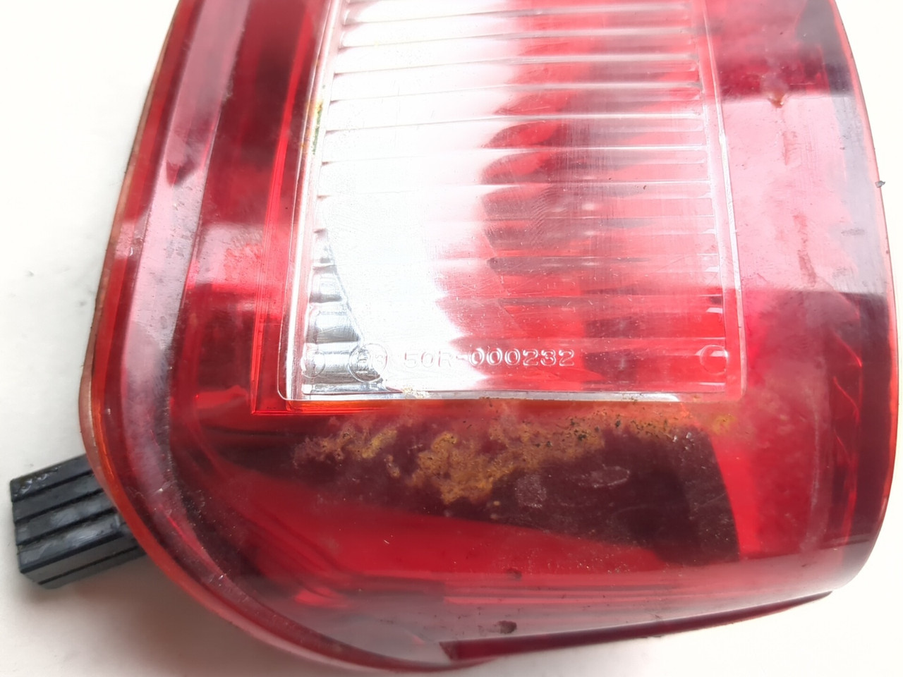 00-06 Harley Davidson Fat Boy FLSTFI Rear Tail Brake Light 68140