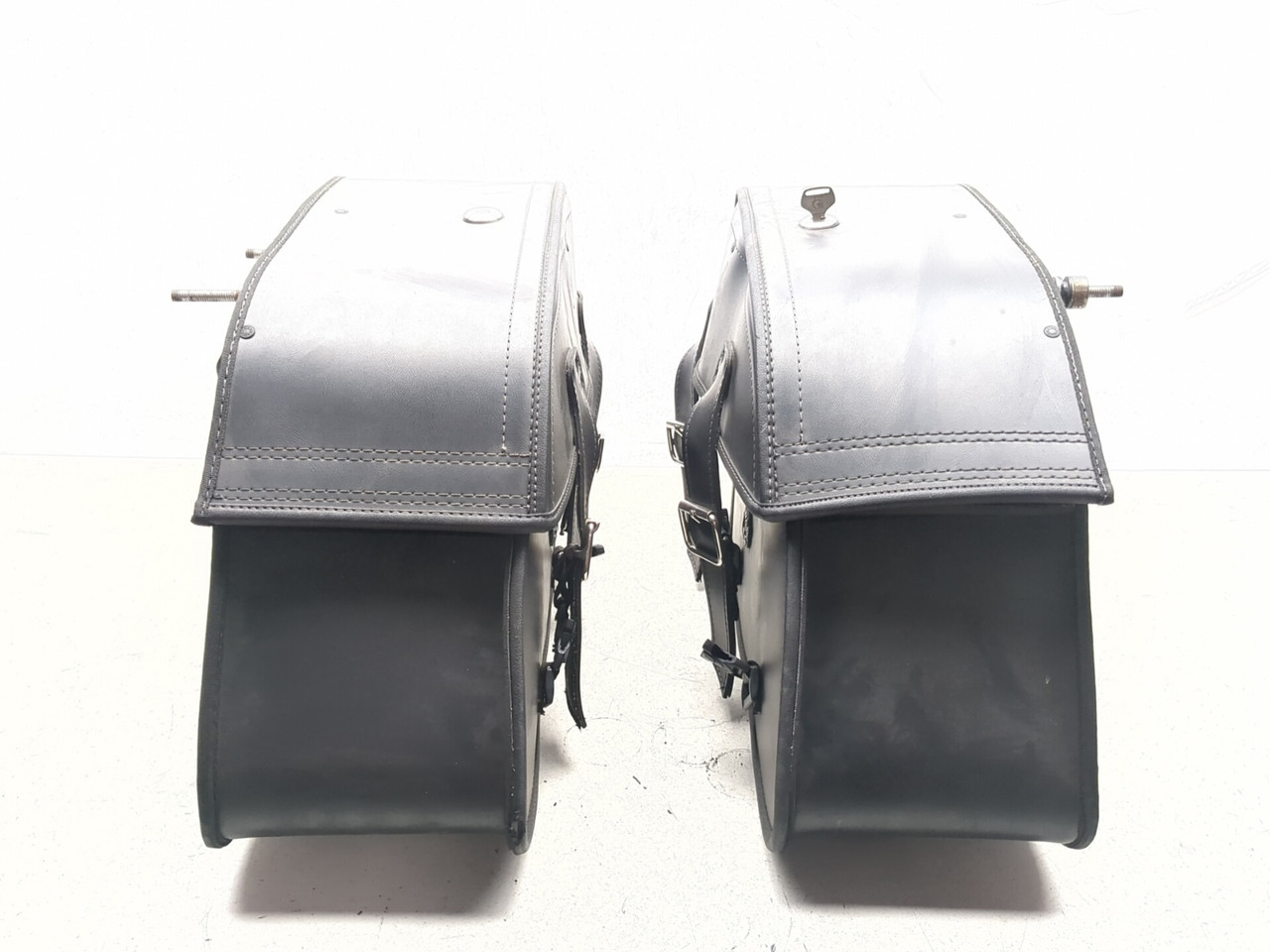 00-06 Harley Davidson Fat Boy FLSTFI Rear Left Right Viking Bags