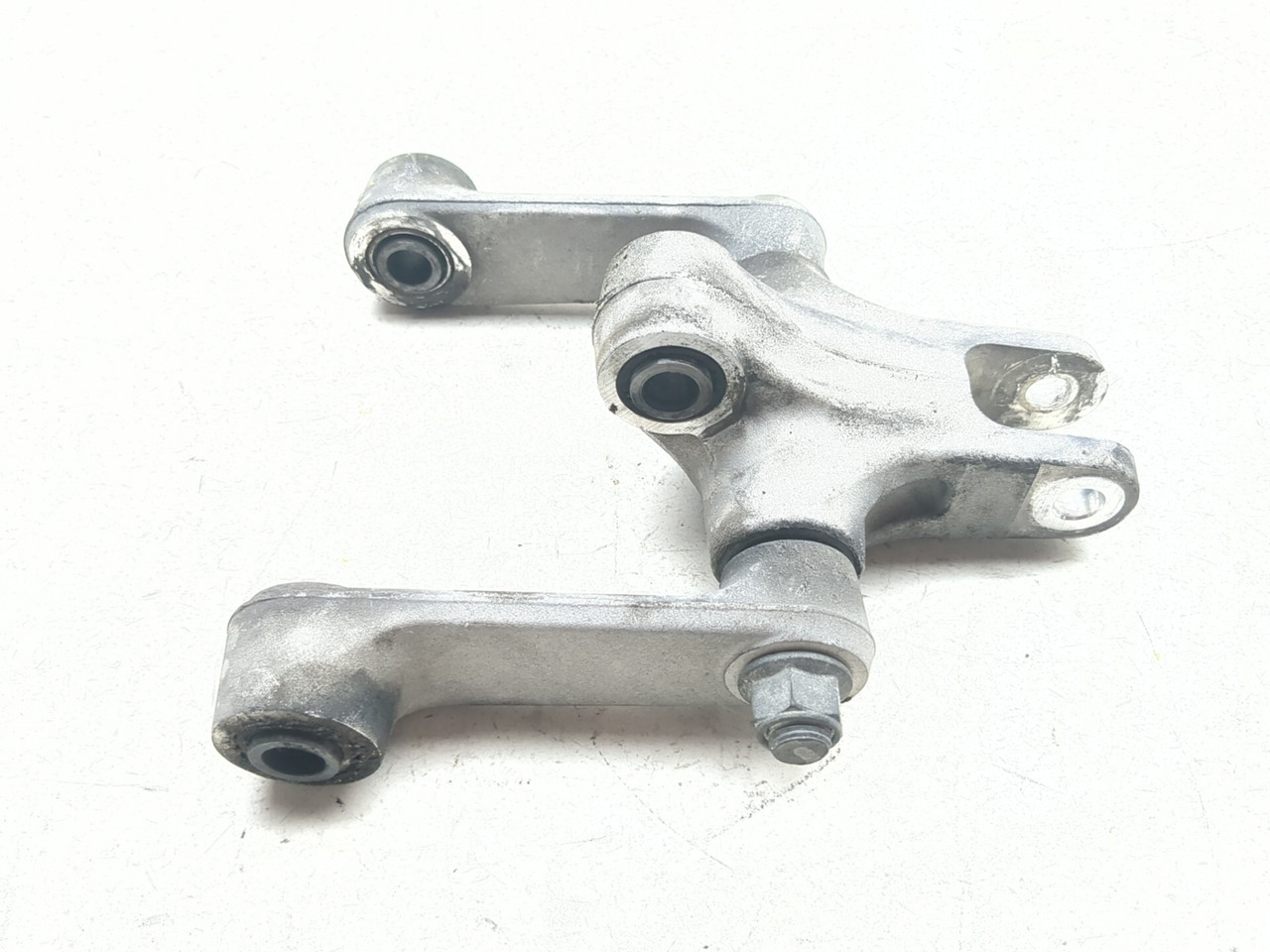 06-24 Suzuki VZR1800 M109R Boulevard Rear Shock Linkage 62600